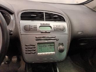 Seat Altea Altea XL (5P5) MPV 1.4 TSI 16V (CAXC) [92kW]  (11-2007/...) picture 14