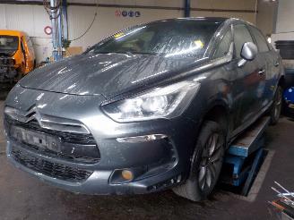 škoda osobní automobily Citroën DS5 DS5 (KD/KF) Hatchback 5-drs 1.6 HDiF 16V (DV6C(9HD)) [84kW]  (06-2012/=
07-2015) 2012/10