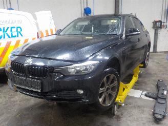 rozbiórka samochody osobowe BMW 3-serie 3 serie (F30) Sedan 316d 2.0 16V (N47-D20C) [85kW]  (03-2012/10-2018) 2012/4