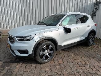 Volvo XC40 XC40 (XZ) 2.0 T4 Geartronic 16V (B4204T47) [140kW]  (09-2018/12-2021) picture 3