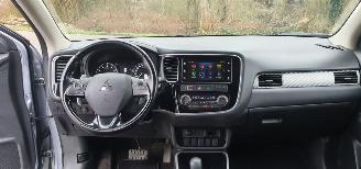 Mitsubishi Outlander 2.0 LPG euro 6w Executive Edition, Automaat, LED, Navigati picture 3
