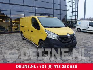 danneggiata veicoli commerciali Renault Trafic Trafic (1FL/2FL/3FL/4FL), Van, 2014 1.6 dCi 95 2017/2