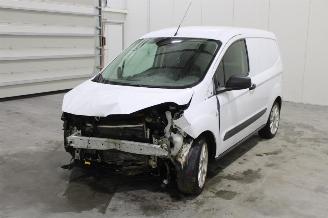 damaged commercial vehicles Ford Transit Courier Van Transit Courier 2019/11