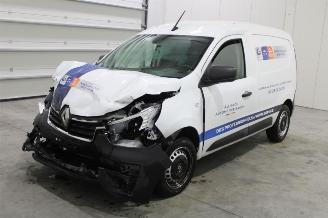 damaged passenger cars Renault Express  2022/5