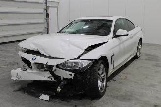 Damaged car BMW 4-serie 420 2016/3