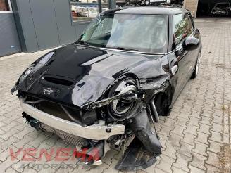 Salvage car Mini Mini  2019