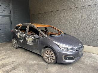 Coche accidentado Kia Ceed 1368CC - 73KW - BENZINE - EURO6B 2018/6