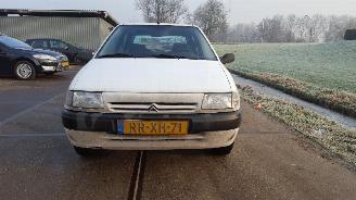 Salvage car Citroën Saxo  1997/5