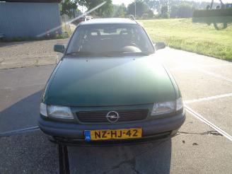 rozbiórka samochody osobowe Opel Astra Astra F Caravan (51/52) Combi 1.6i GL/Club/GLS (X16SZR) [55kW]  (09-1991/01-1998) 1996/5