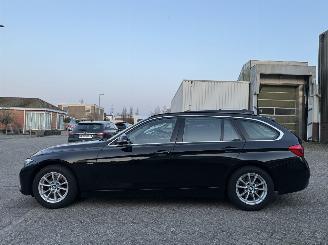 BMW 3-serie Touring 320D 190Pk Automaat Luxery Head-Up picture 3