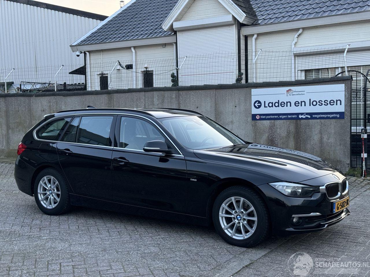 BMW 3-serie Touring 320D 190Pk Automaat Luxery Head-Up