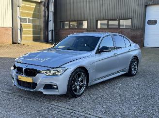Auto incidentate BMW 3-serie 330e M-Sport Nap 272Pk 2016/3