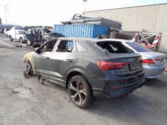 uszkodzony samochody osobowe Audi Q3 S LINE 2.0D DTSB 2022/2