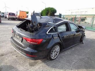 Vaurioauto  passenger cars Audi A4 BREAK 2.0 TDI  DEUA 2016/2