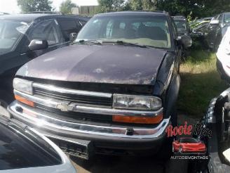 Voiture accidenté Chevrolet Blazer  2002/7