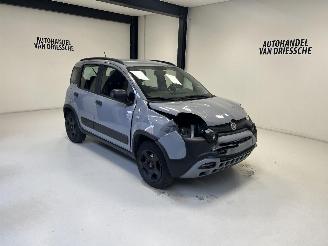 Voiture accidenté Fiat Panda CROSS 2018/11