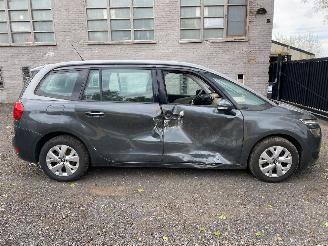 skadebil auto Citroën C4 PICASSO II INTENS 2014/12