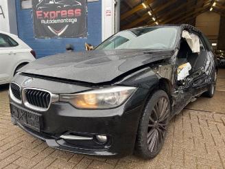 damaged passenger cars BMW 3-serie 3 serie Touring (F31), Combi, 2012 / 2019 318d 2.0 16V 2014/11