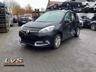 Voiture accidenté Renault Scenic Scenic III (JZ), MPV, 2009 / 2016 1.5 dCi 110 2012/8