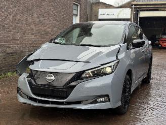 Damaged car Nissan Leaf TEKNA 160KW 62 KWH AUTOMAAT 2023/1