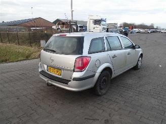 Opel Astra SW 1.9  CDTi picture 1